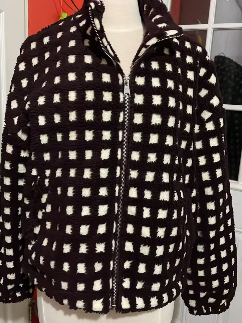Women’s Long Sleeve Cropped Sherpa Fleece Plaid Jacket Casual Chunky Teddy Fleec